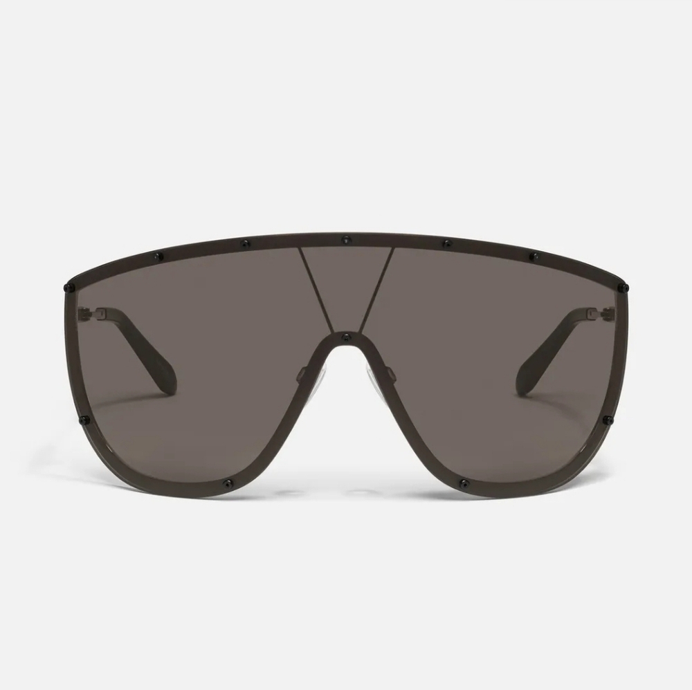 SOLD‼️NEW Quay On Set Sunglasses - Picture 2 of 6